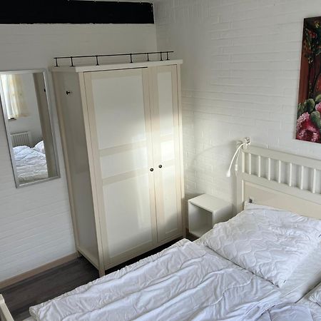 Schoenes Ferienhaus In Tossens Mit Schoenem Garten บุทยาดิงเงน ภายนอก รูปภาพ